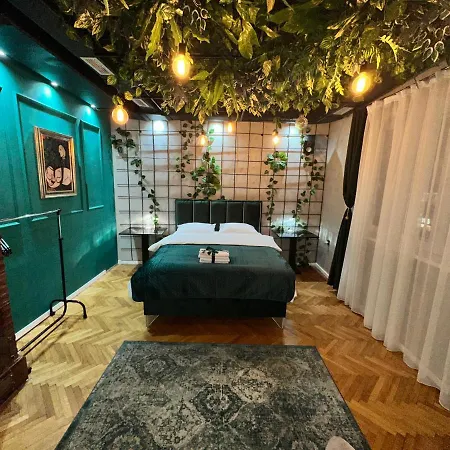 Apartment Jungle Genetika Premium Pedestrian Street With Parking *